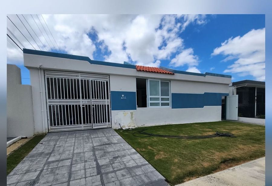 Casa antes de la pintura exterior